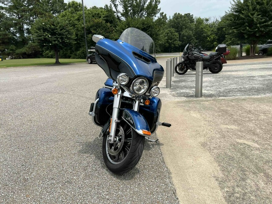 2018 Harley-Davidson 115th Anniversary Ultra Limited Legend Blue/Vivid Black