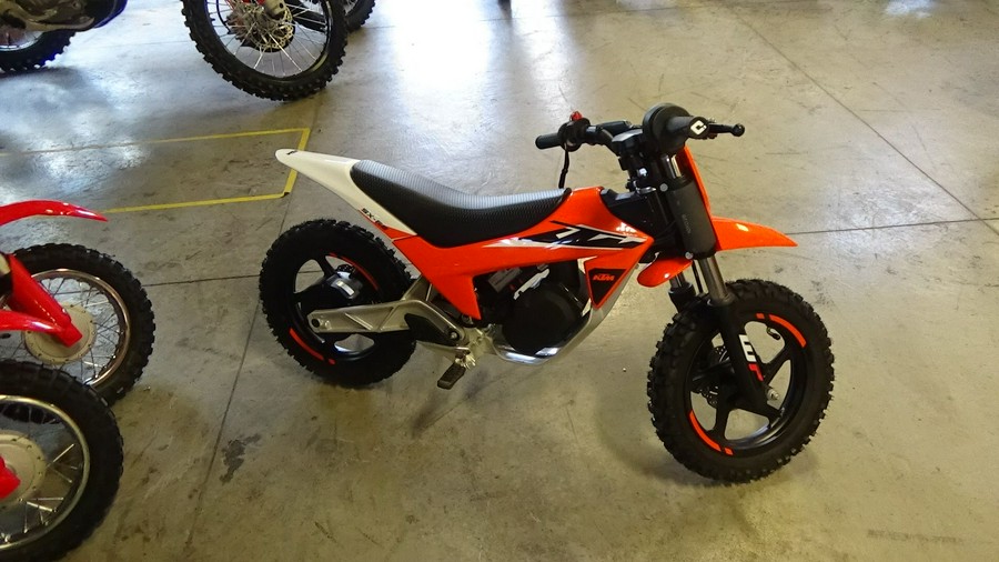 2025 KTM SX-E 2