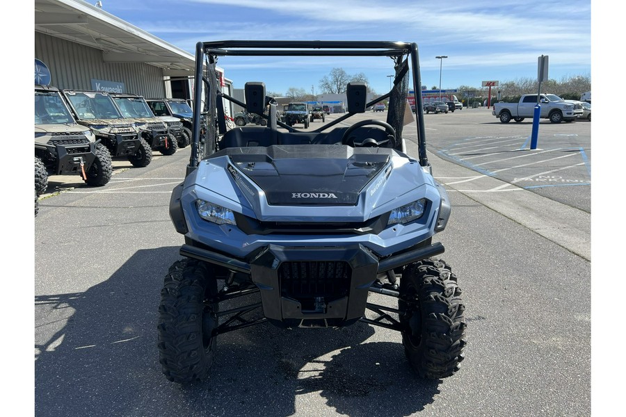 2024 Honda Pioneer 1000 Deluxe