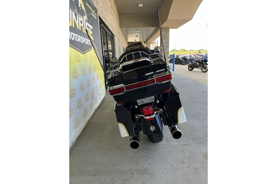 2012 Harley-Davidson® CVO™ Ultra Classic Electra Glide®