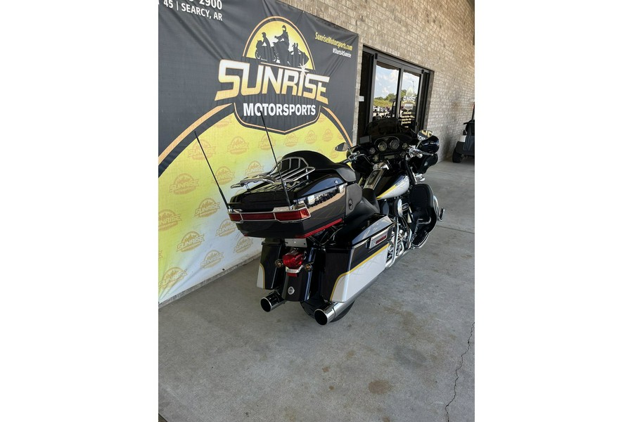 2012 Harley-Davidson® CVO™ Ultra Classic Electra Glide®