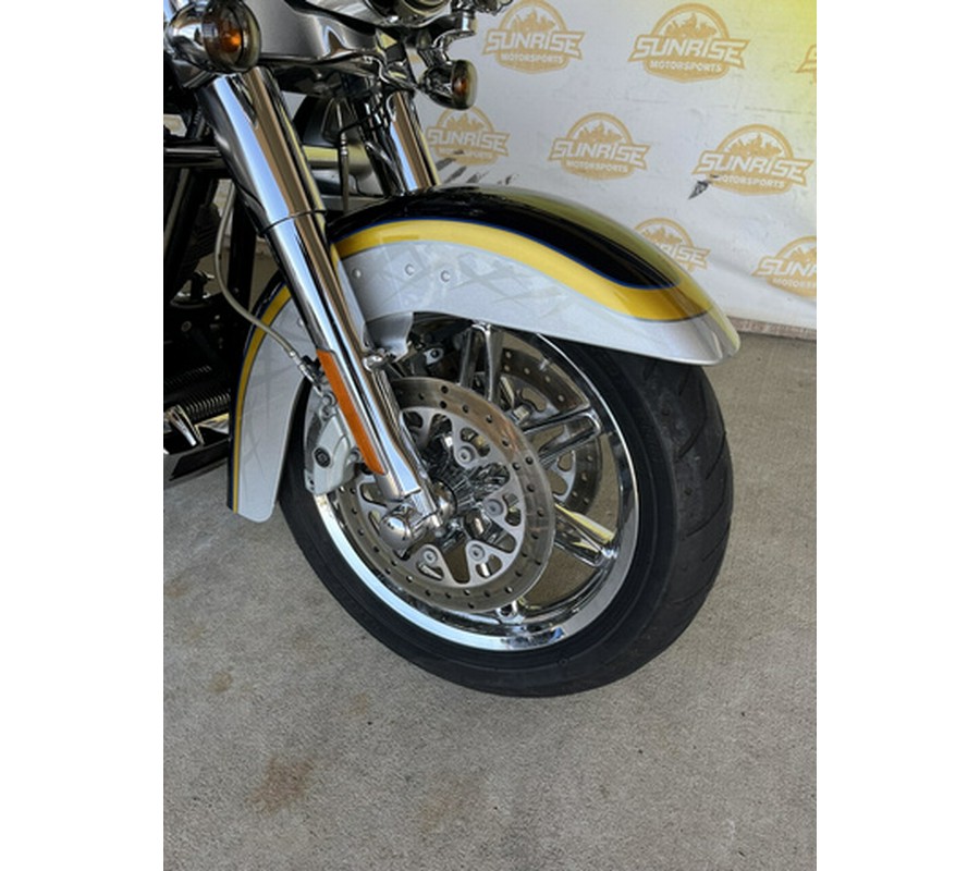 2012 Harley-Davidson Touring CVO Ultra Classic Electra Glide