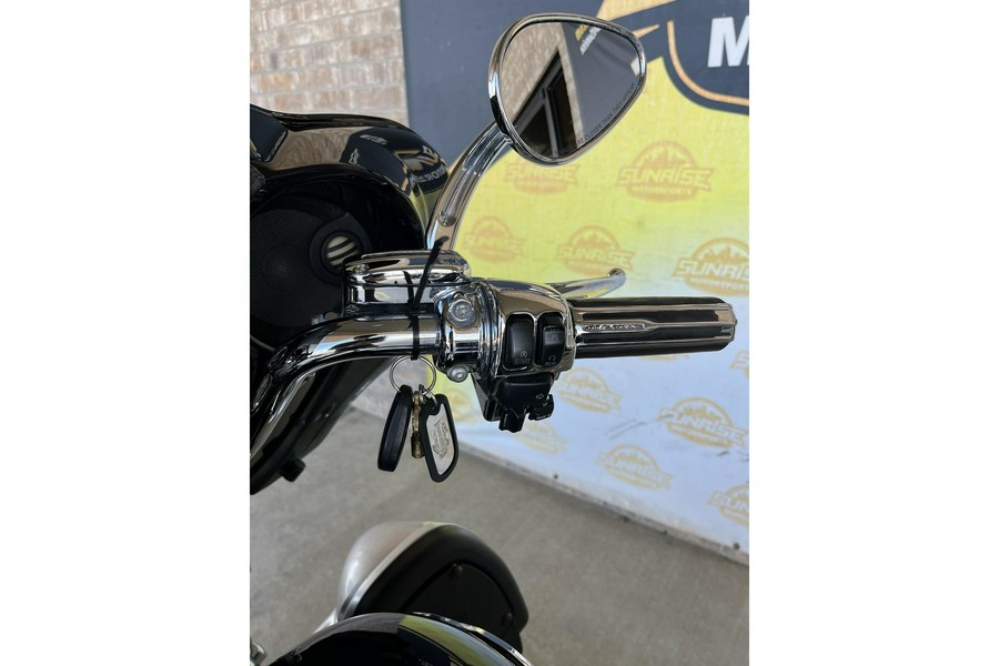 2012 Harley-Davidson® CVO™ Ultra Classic Electra Glide®