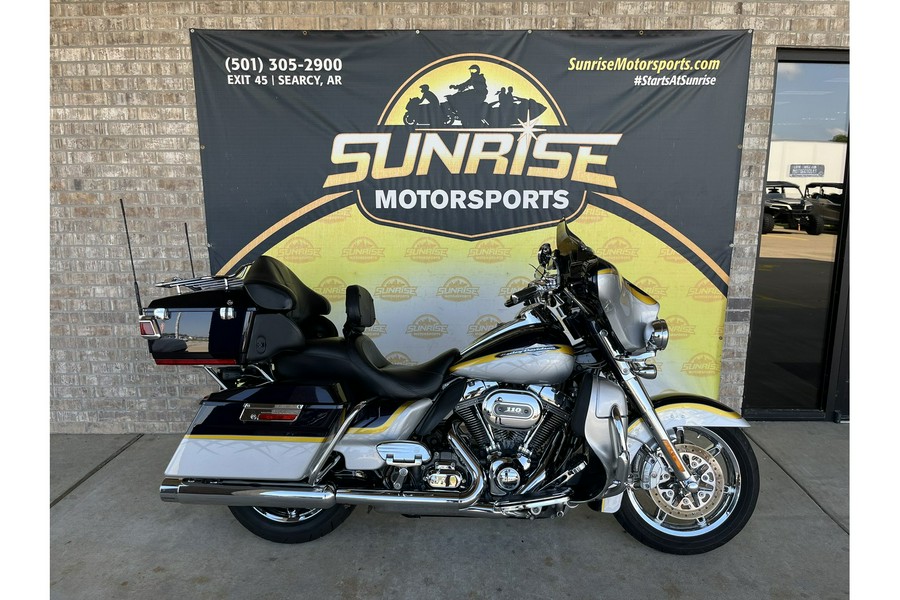 2012 Harley-Davidson® CVO™ Ultra Classic Electra Glide®