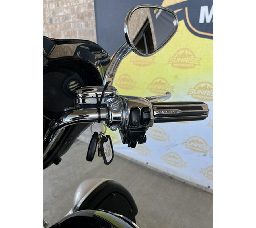 2012 Harley-Davidson Touring CVO Ultra Classic Electra Glide