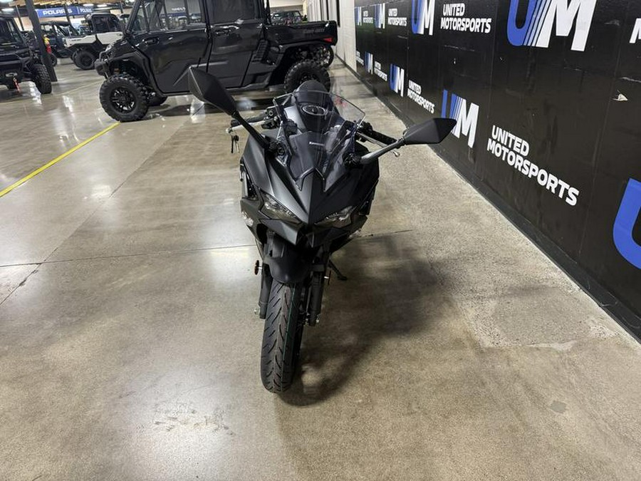 2026 Kawasaki Ninja® 500 SE ABS