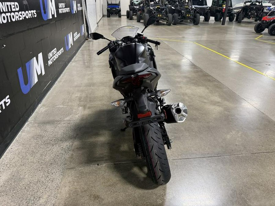 2026 Kawasaki Ninja® 500 SE ABS