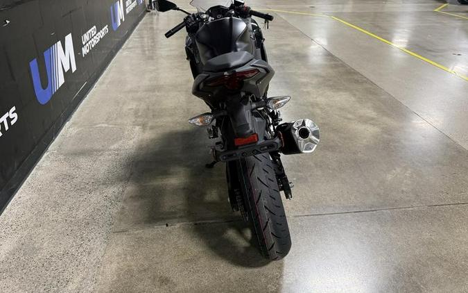 2026 Kawasaki Ninja® 500 SE ABS