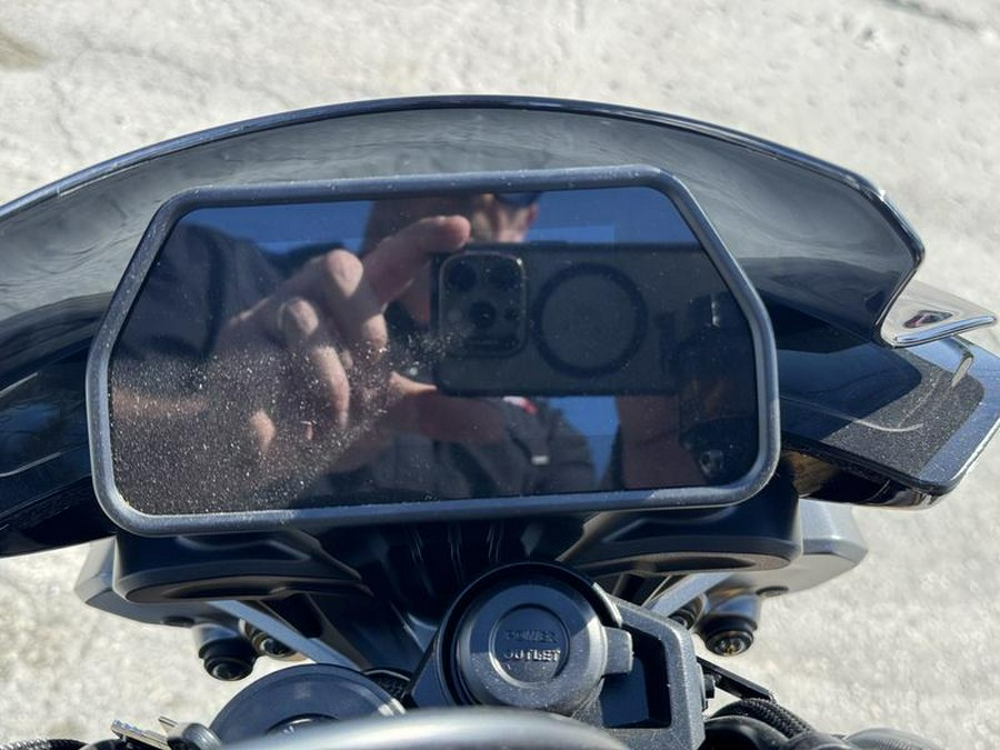 2025 Yamaha MT-10 SP