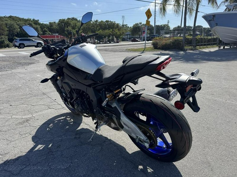 2025 Yamaha MT-10 SP