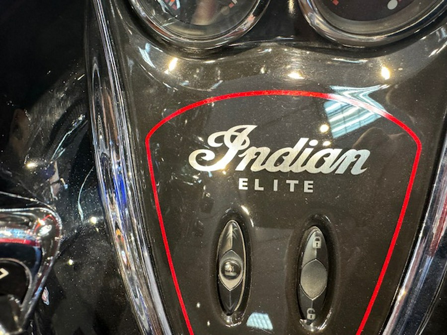 2020 Indian Motorcycle® Roadmaster® Elite