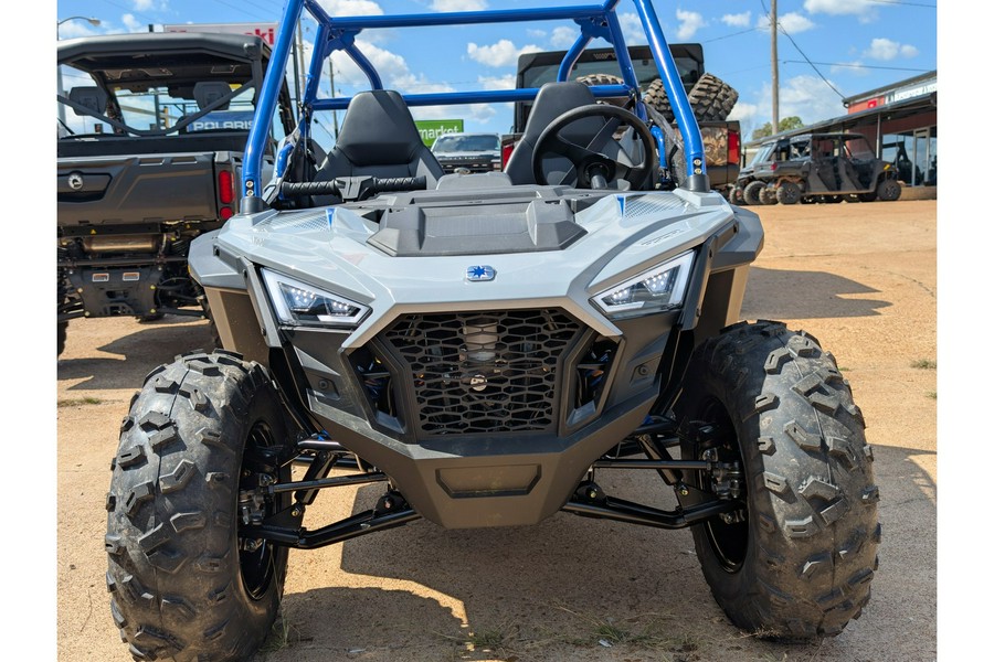 2026 Polaris RZR 200 EFI