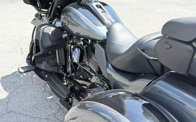 2025 Harley-Davidson® FLHTCUTG - Tri Glide® Ultra