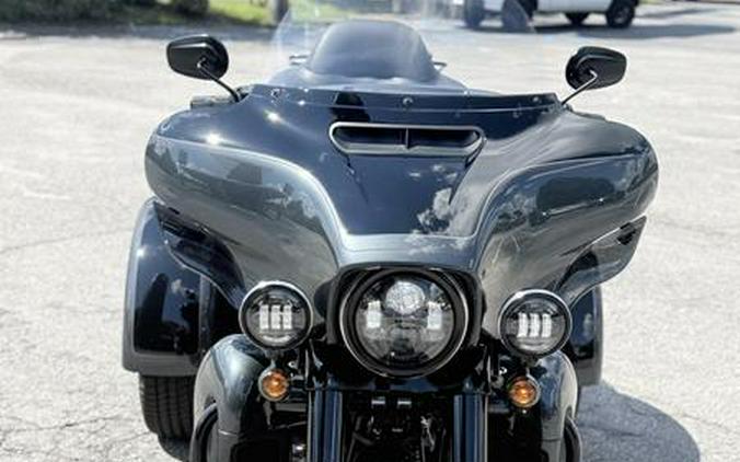 2025 Harley-Davidson® FLHTCUTG - Tri Glide® Ultra