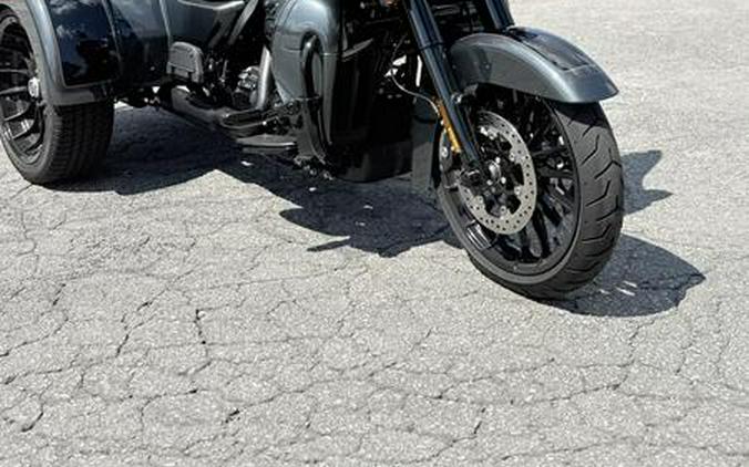 2025 Harley-Davidson® FLHTCUTG - Tri Glide® Ultra