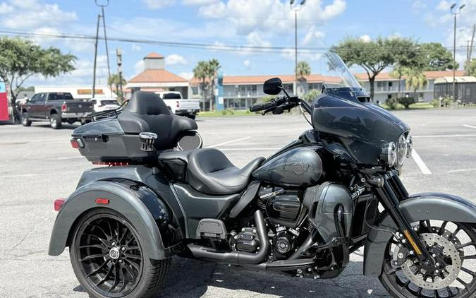 2025 Harley-Davidson® FLHTCUTG - Tri Glide® Ultra
