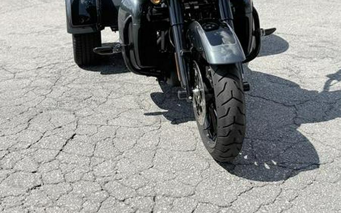 2025 Harley-Davidson® FLHTCUTG - Tri Glide® Ultra