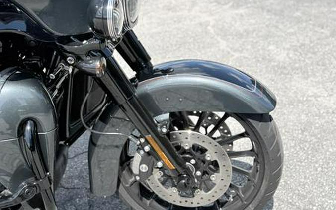 2025 Harley-Davidson® FLHTCUTG - Tri Glide® Ultra