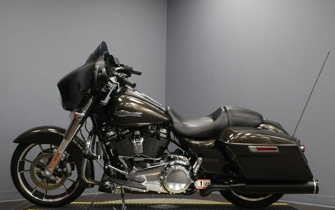 2021 Harley-Davidson® Street Glide® FLHX