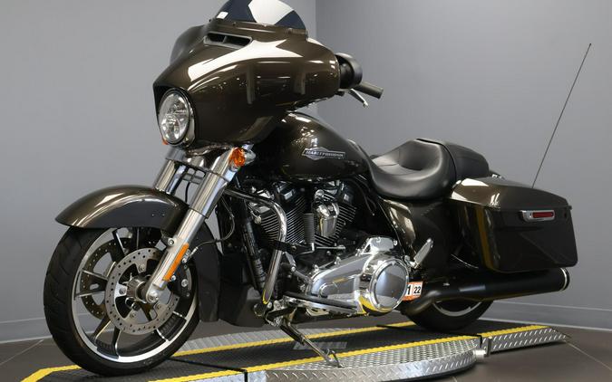 2021 Harley-Davidson® Street Glide® FLHX