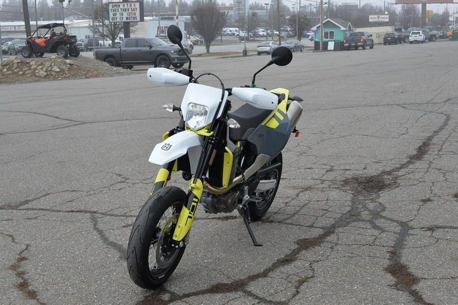 2024 Husqvarna® 701 Supermoto