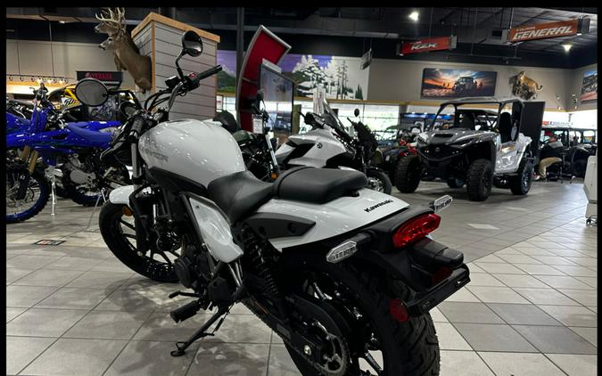 2024 Kawasaki Eliminator® Pearl Robotic White