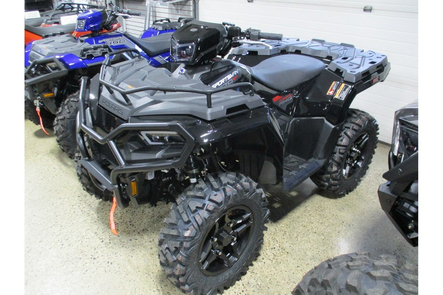 2024 Polaris Industries Sportsman 570 Trail Onyx Black