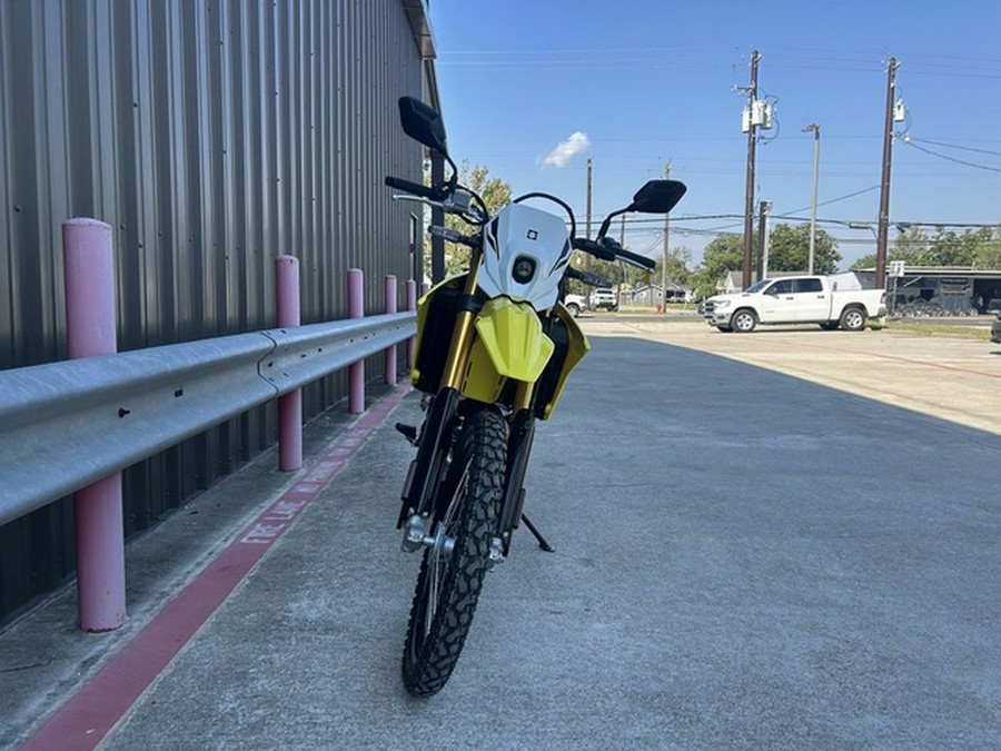 2025 Suzuki DR-Z4S Base