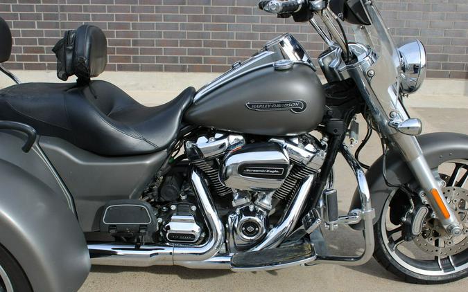 2018 Harley-Davidson® FLRT - Freewheeler®