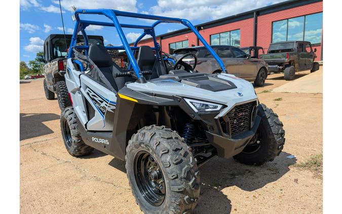 2026 Polaris RZR 200 EFI