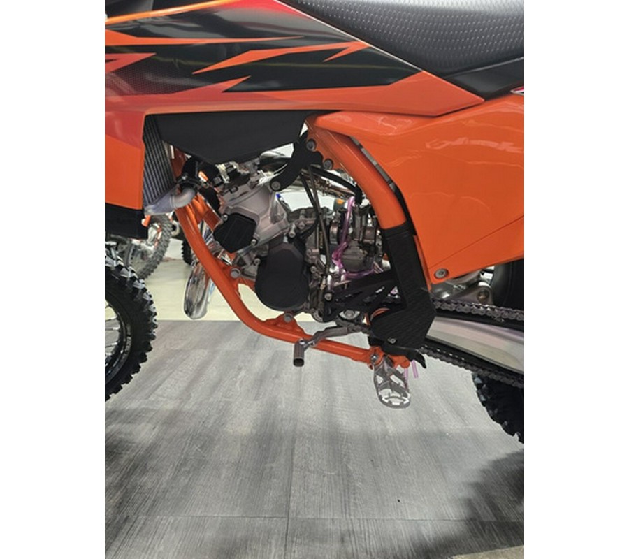 2027 KTM SX 85 (19/16)