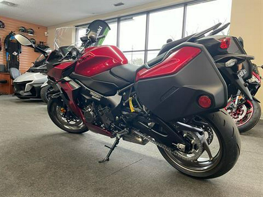 2024 Suzuki GSX-S1000GT+