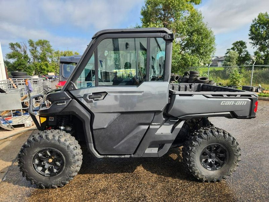 2023 Can-Am® Defender Limited HD10