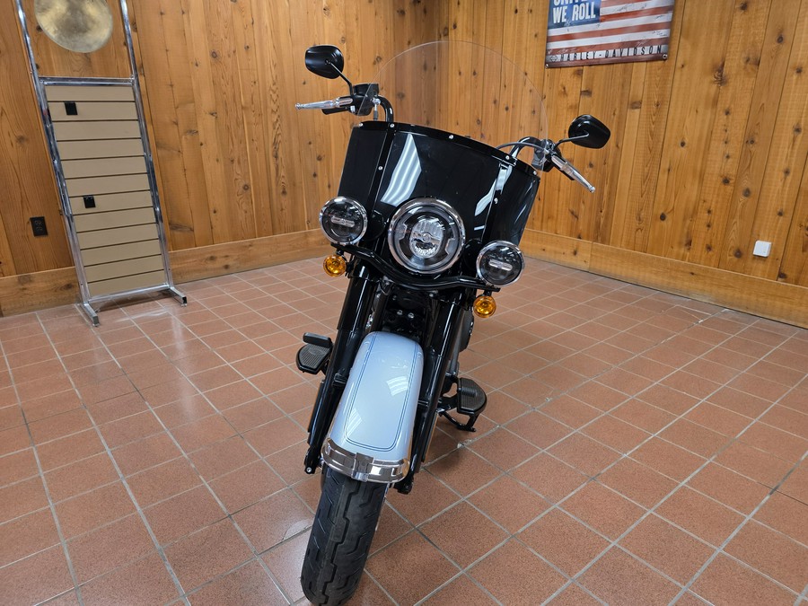 2024 Harley-Davidson Heritage Classic 114