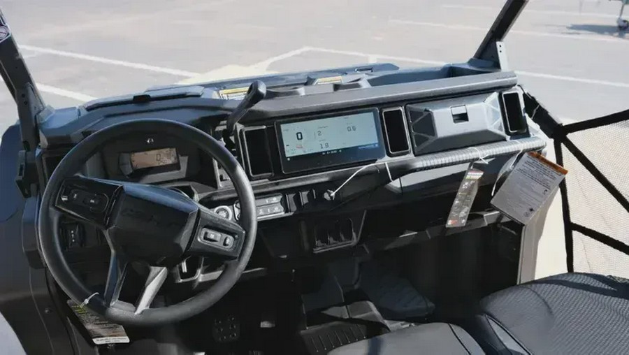 2026 CAN-AM DEFENDER MAX XT HD11 WITH 1025 INCH TOUCHSCREEN