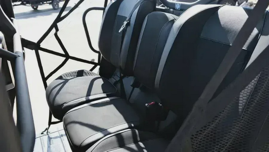 2026 CAN-AM DEFENDER MAX XT HD11 WITH 1025 INCH TOUCHSCREEN