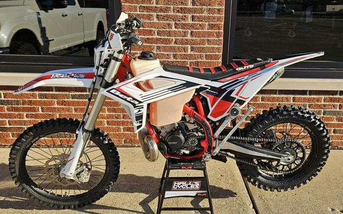 2022 Beta 200 RR