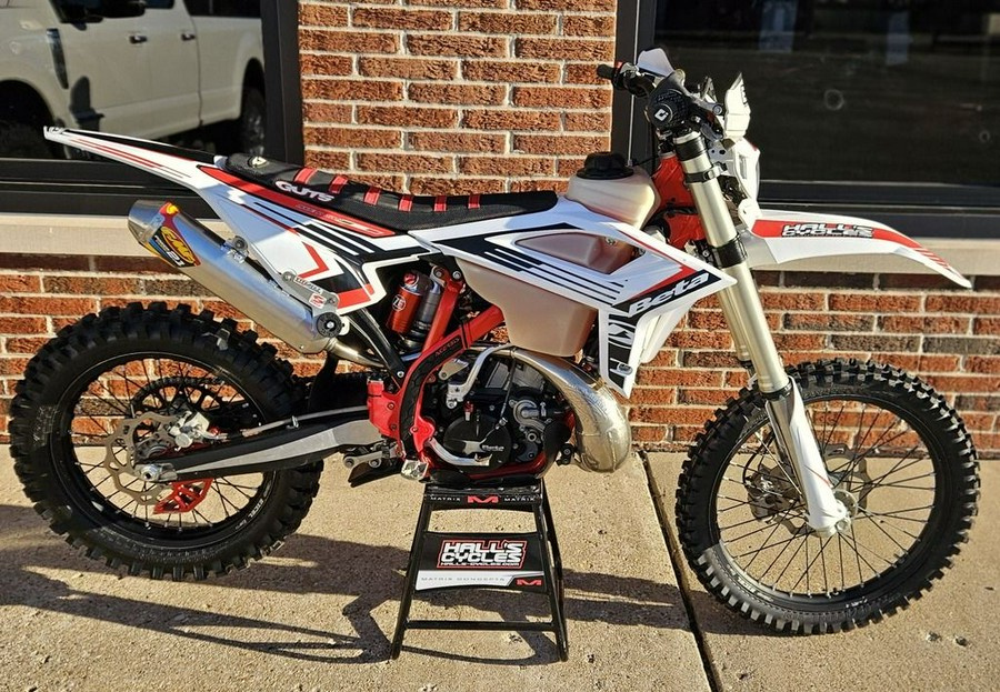2022 Beta 200 RR