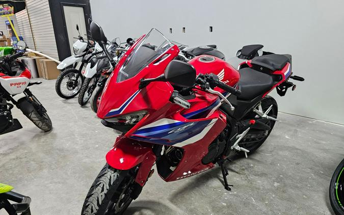 2025 Honda CBR500R ABS