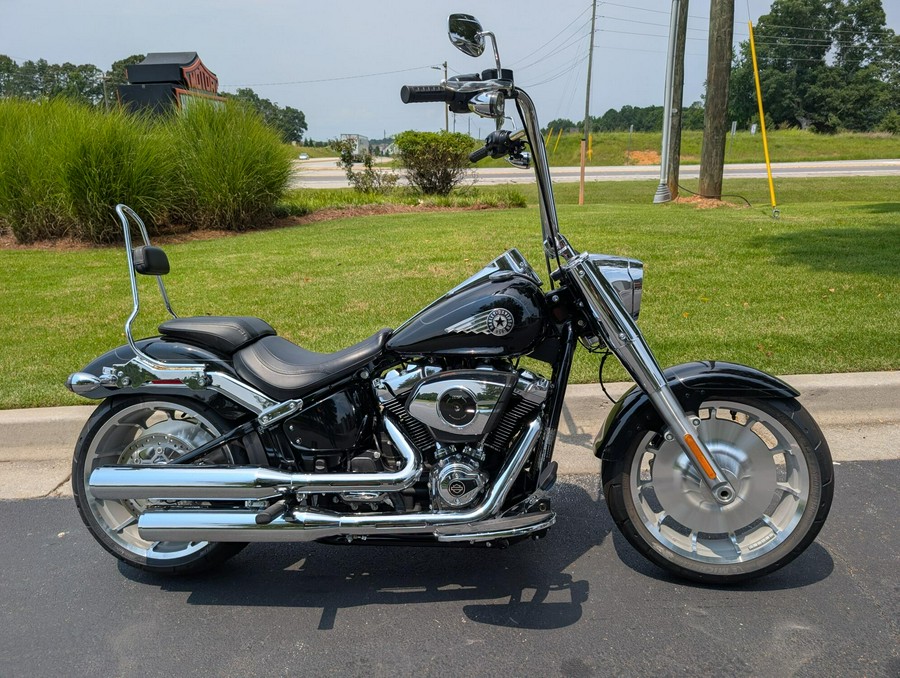 2025 Harley-Davidson® Fat Boy® Vivid Black