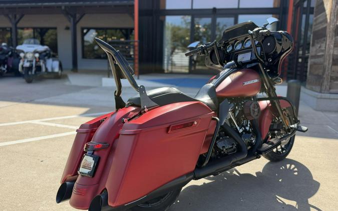 2019 Harley-Davidson® Street Glide® Special Wicked Red Denim