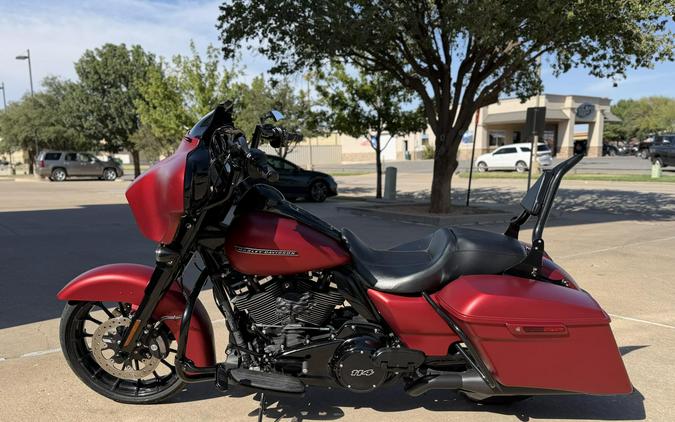 2019 Harley-Davidson® Street Glide® Special Wicked Red Denim