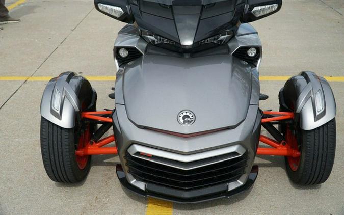2016 Can-Am Spyder F3 T 6-Speed Semi-Automatic (SE6) Radio