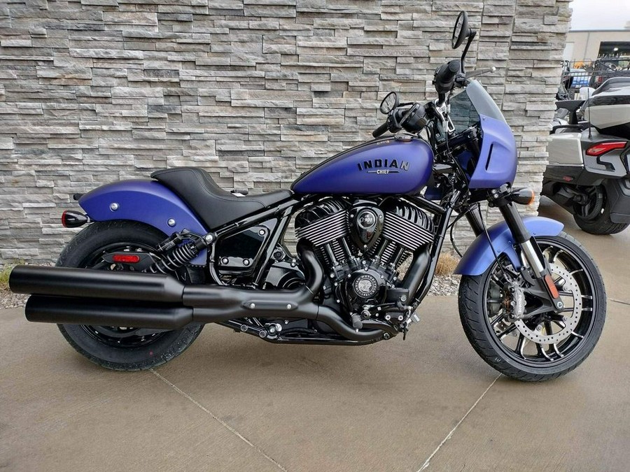 2023 Indian Motorcycle® Sport Chief Icon Spirit Blue Smoke