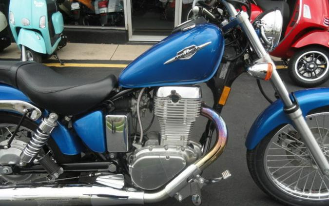 2011 Suzuki Boulevard S40