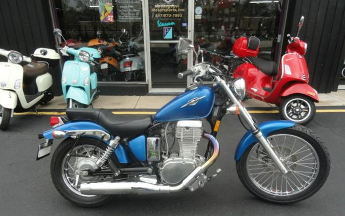 2011 Suzuki Boulevard S40