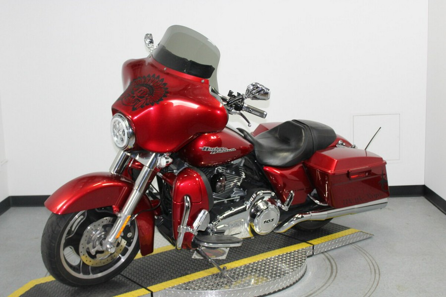 Harley-Davidson Street Glide 2013 FLHX 663601T EMBR RED SUNGLO