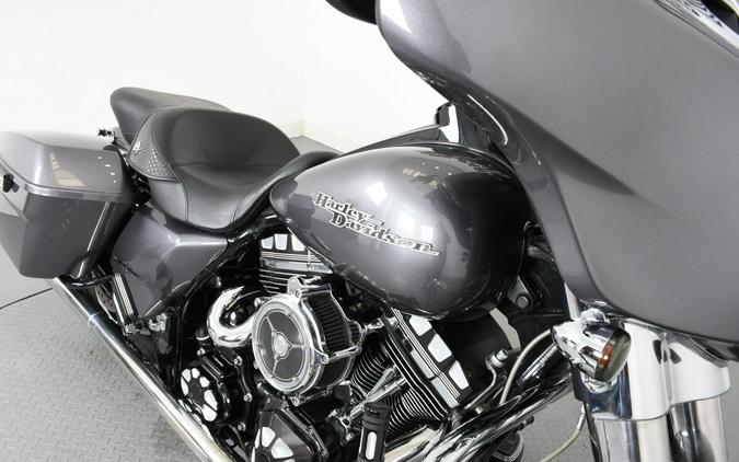 2014 Harley-Davidson® FLHX Street Glide®