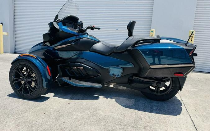 2023 Can-Am Spyder RT