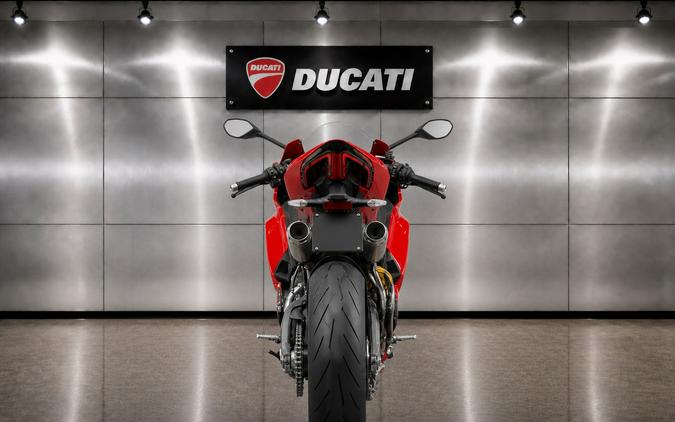 2026 DUCATI PANIGALE V2S